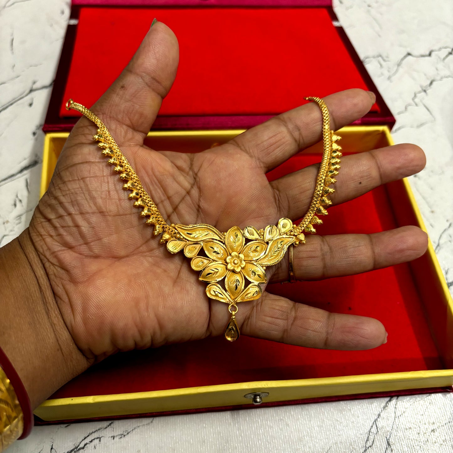 Gold plated copper based necklace for women