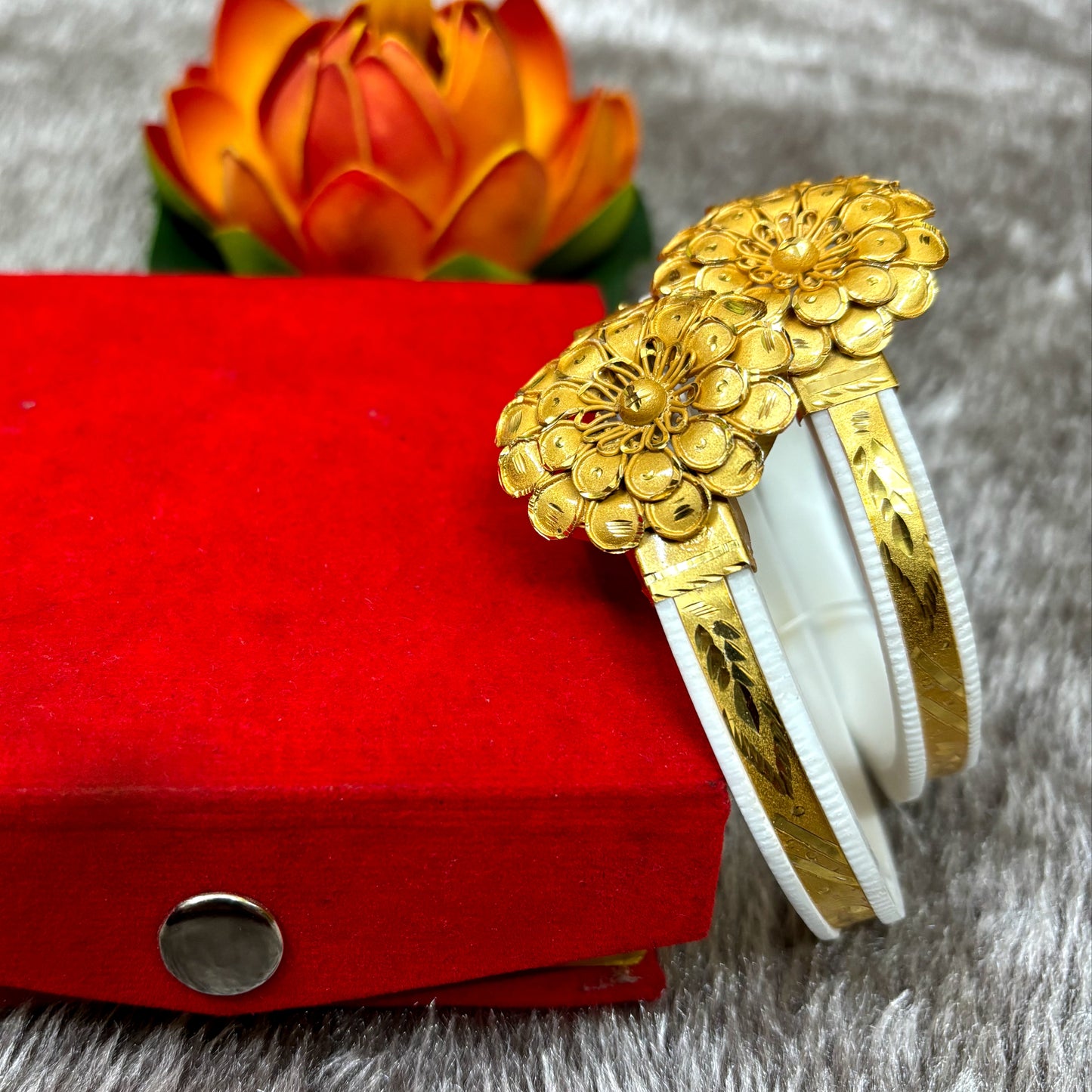 Gold plated original breslate shankha for women