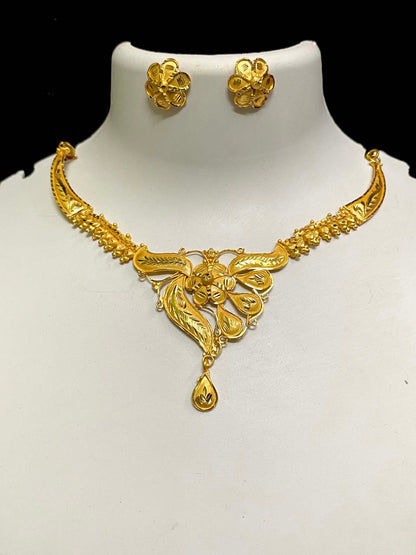 Gold plated necklace