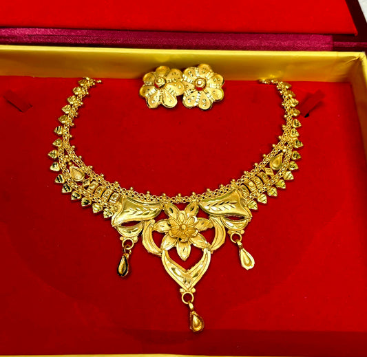 Gold plated necklace for women