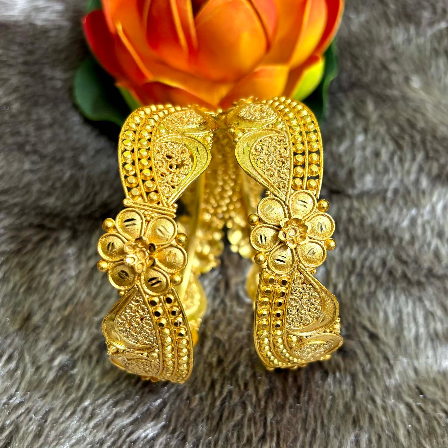 Gold plated copper based chur for women