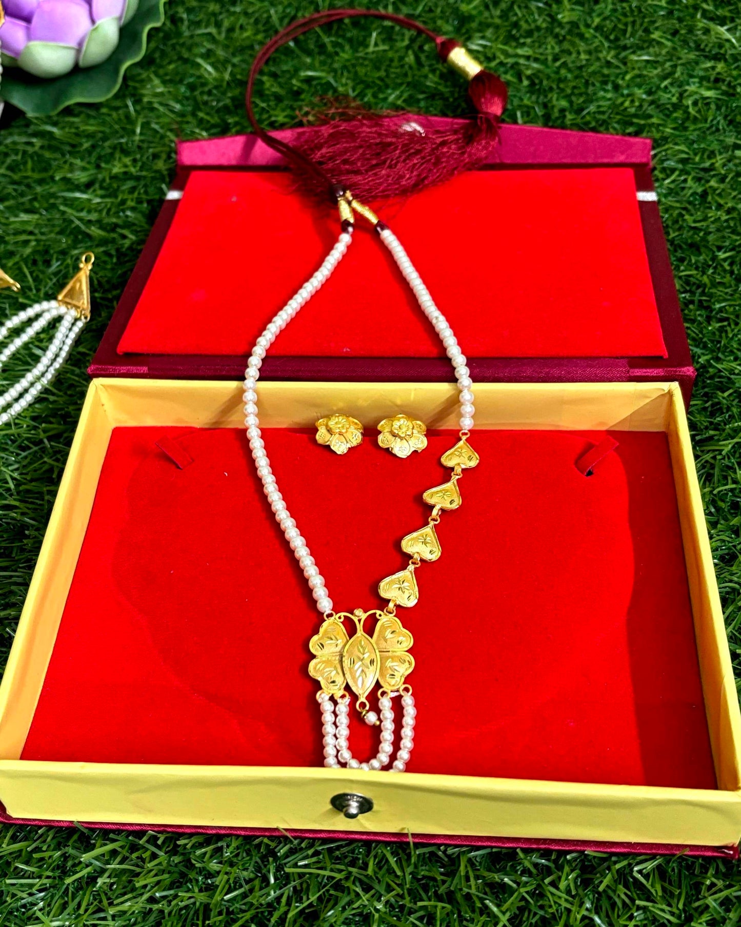 Gold plated pearl long har for women